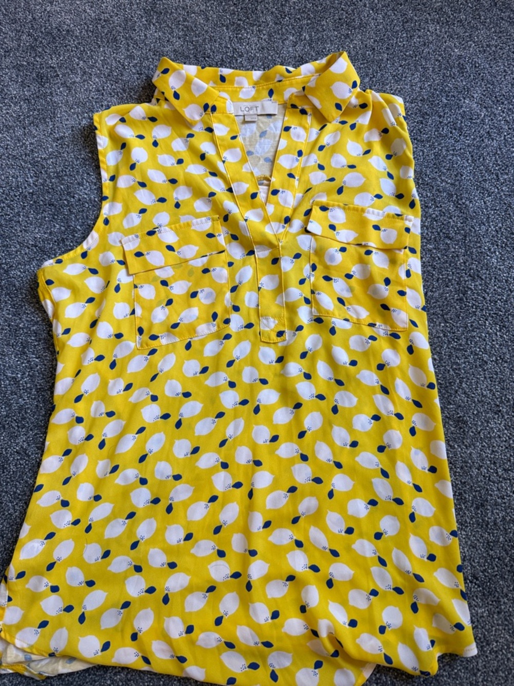 LOFT Yellow Sleeveless Printed V-Neck Camisole with lemon Motif